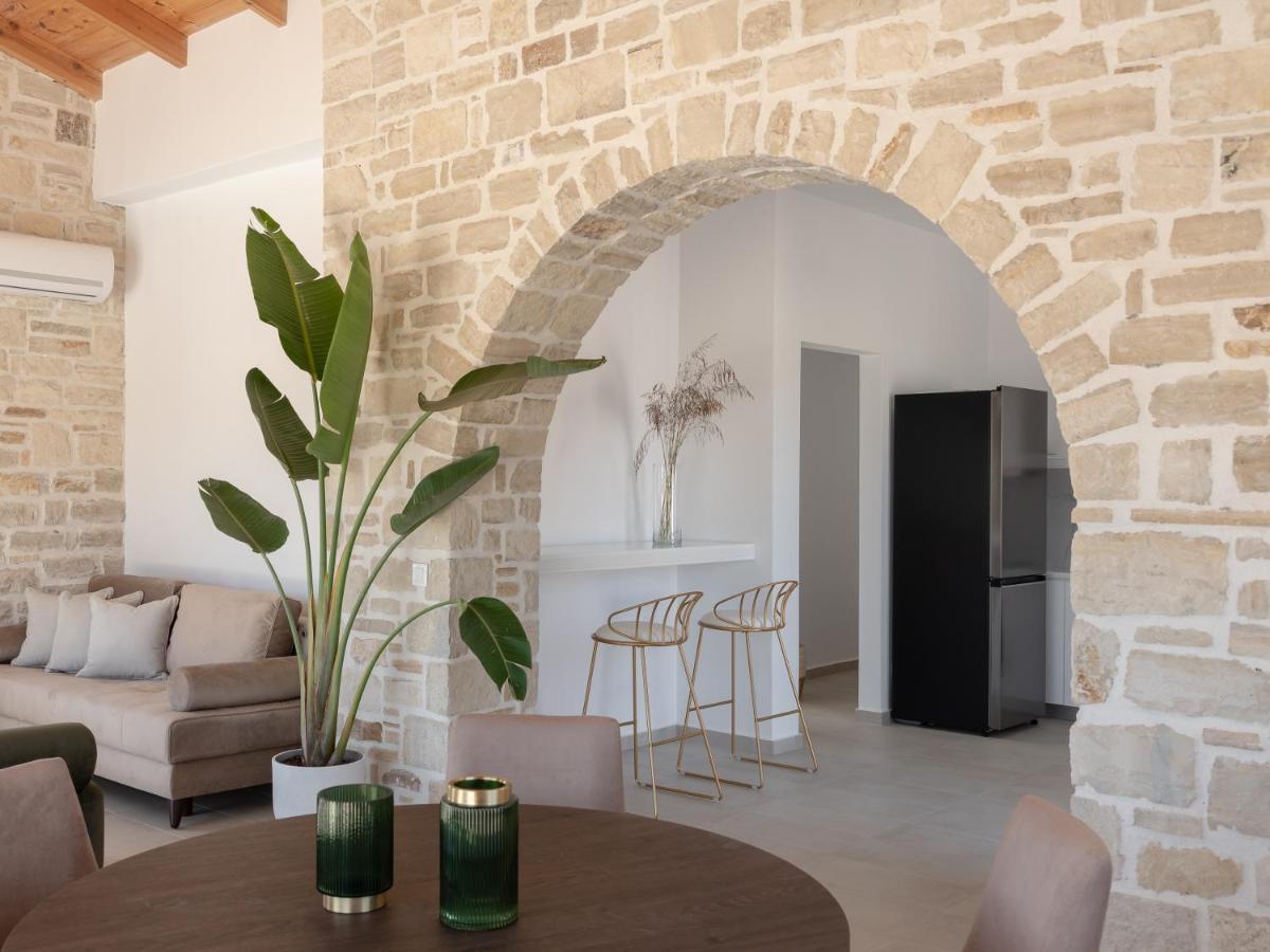 Evaero Villas I, Ii, Iii, IV - An Ever-So Inviting Escape, By Thinkvilla Sfakaki Exterior photo